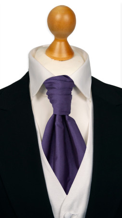 SOLID Purple förknuten kravatt