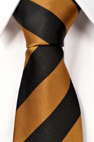 Randig slips i svart och guld.